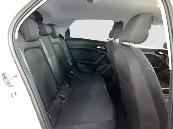 AUDI A1 SPORTBACK (15/16)