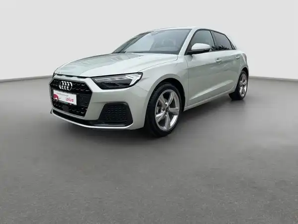 AUDI A1 SPORTBACK (1/16)