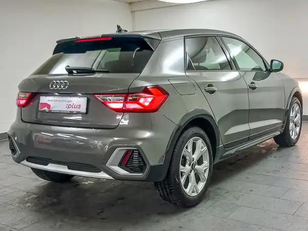 AUDI A1 (5/22)