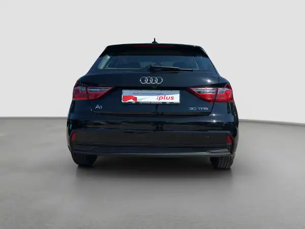 AUDI A1 SPORTBACK (6/17)
