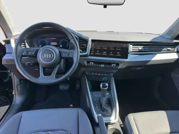 AUDI A1 SPORTBACK (10/17)