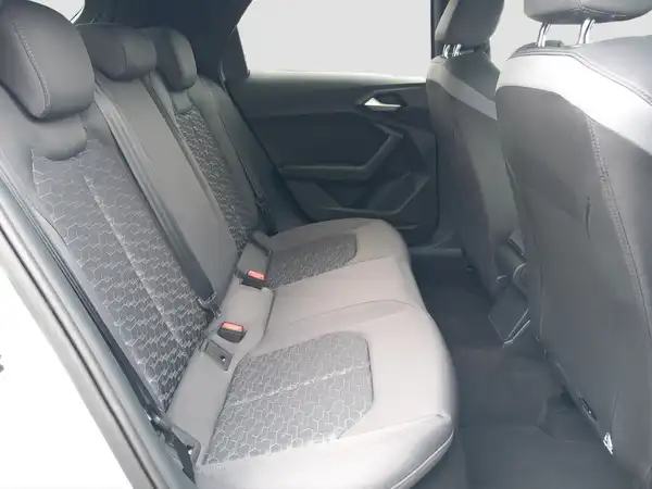 AUDI A1 SPORTBACK (15/16)