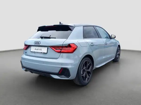 AUDI A1 SPORTBACK (5/16)