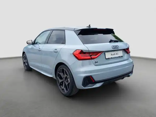 AUDI A1 SPORTBACK (7/16)
