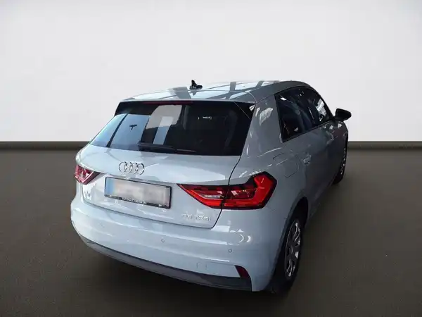 AUDI A1 SPORTBACK (5/10)