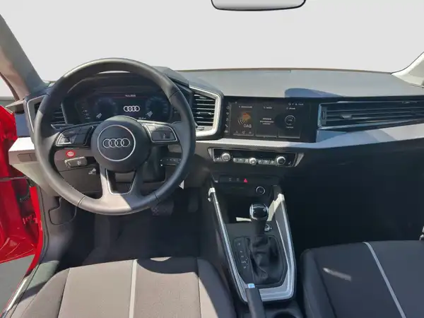 AUDI A1 SPORTBACK (10/17)