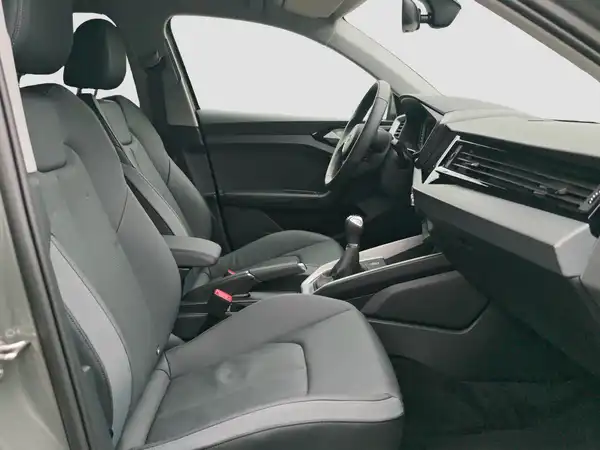 AUDI A1 SPORTBACK (14/16)