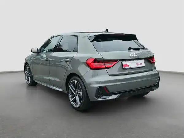 AUDI A1 SPORTBACK (7/16)