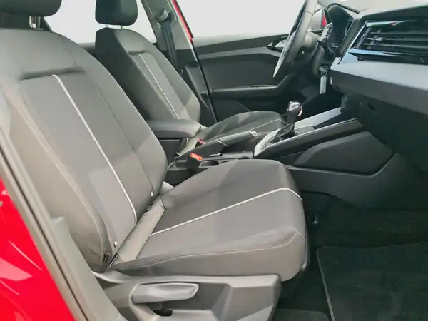 AUDI A1 SPORTBACK (15/17)