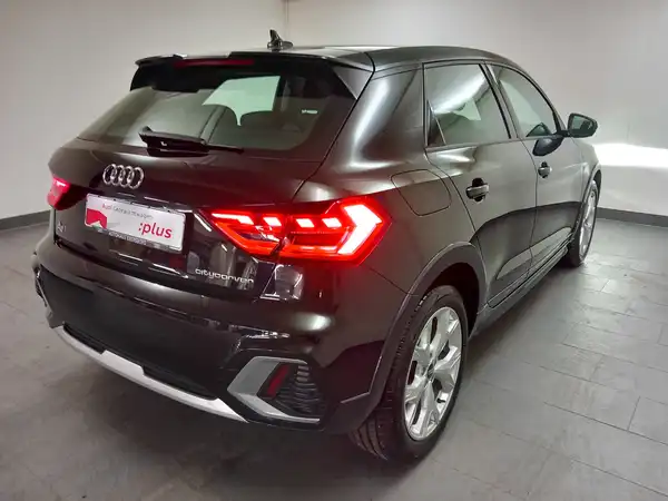 AUDI A1 CITYCARVER (17/19)