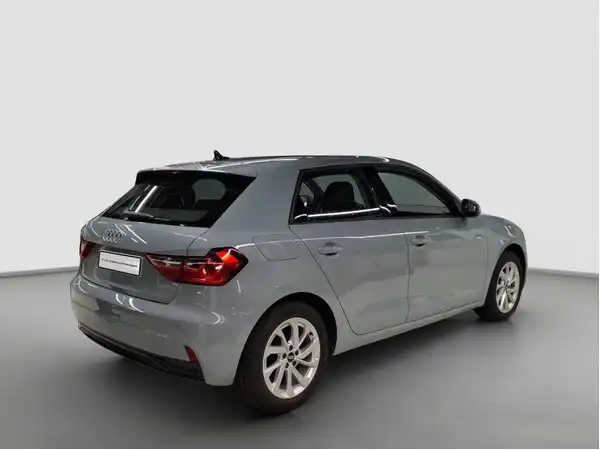 AUDI A1 SPORTBACK (3/3)