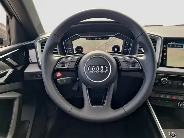 AUDI A1 SPORTBACK (11/16)