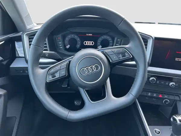 AUDI A1 SPORTBACK (11/16)