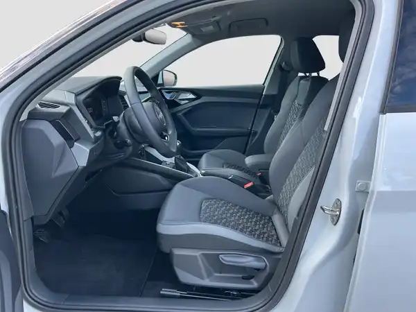 AUDI A1 SPORTBACK (8/16)