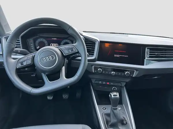 AUDI A1 SPORTBACK (10/16)