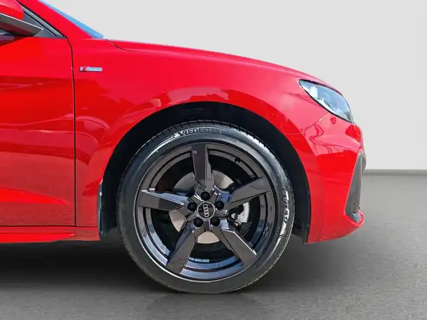 AUDI A1 SPORTBACK (16/16)
