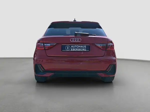 AUDI A1 SPORTBACK (6/16)