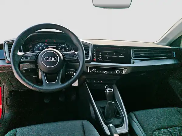 AUDI A1 SPORTBACK (10/16)