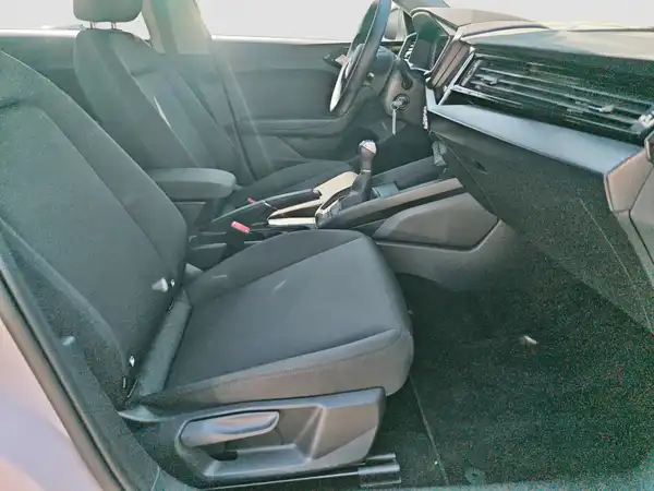 AUDI A1 SPORTBACK (15/17)