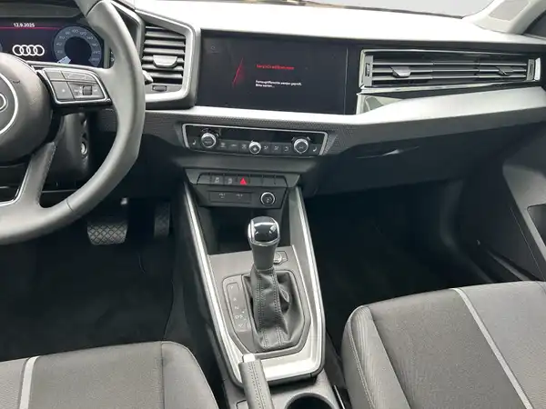 AUDI A1 SPORTBACK (12/16)