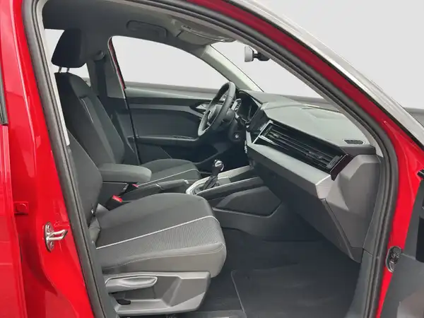 AUDI A1 SPORTBACK (14/16)