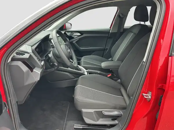 AUDI A1 SPORTBACK (8/16)