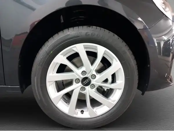 AUDI A1 SPORTBACK (17/17)