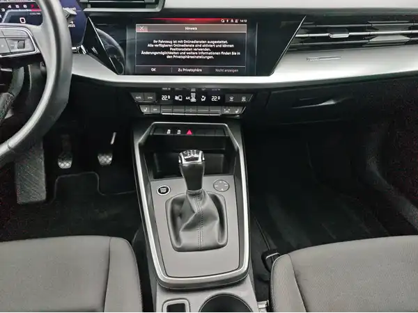 AUDI A3 SPORTBACK (12/16)