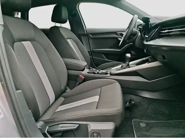 AUDI A3 SPORTBACK (14/16)