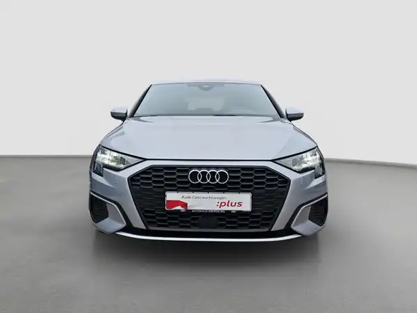 AUDI A3 SPORTBACK (3/16)