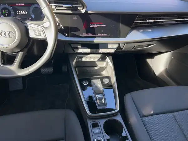 AUDI A3 SPORTBACK (12/16)