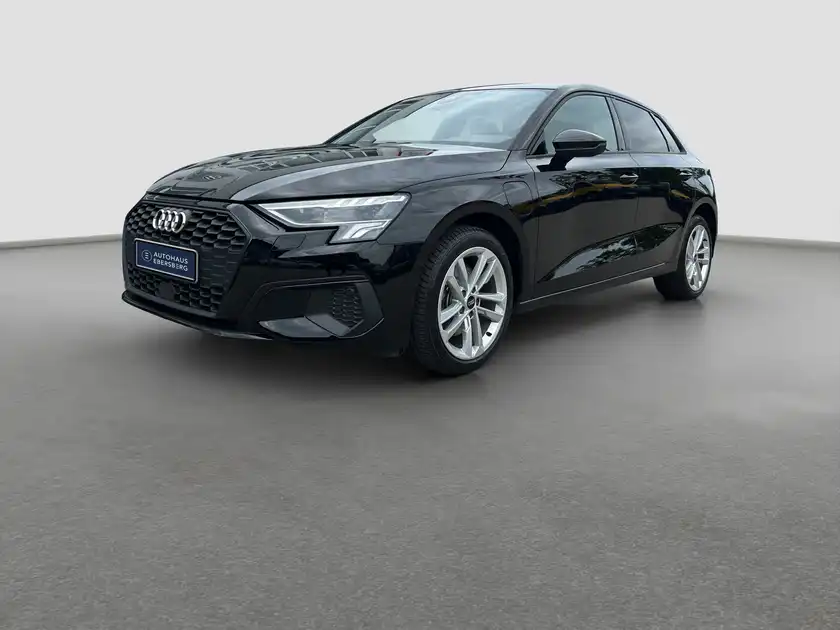 AUDI A3 SPORTBACK (1/16)