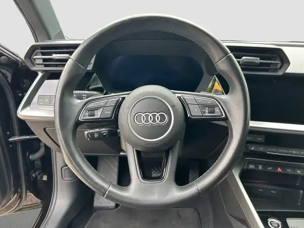AUDI A3 SPORTBACK (11/16)