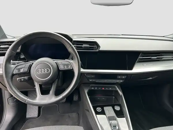 AUDI A3 SPORTBACK (10/16)