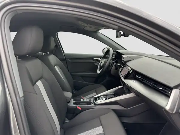 AUDI A3 SPORTBACK (15/17)