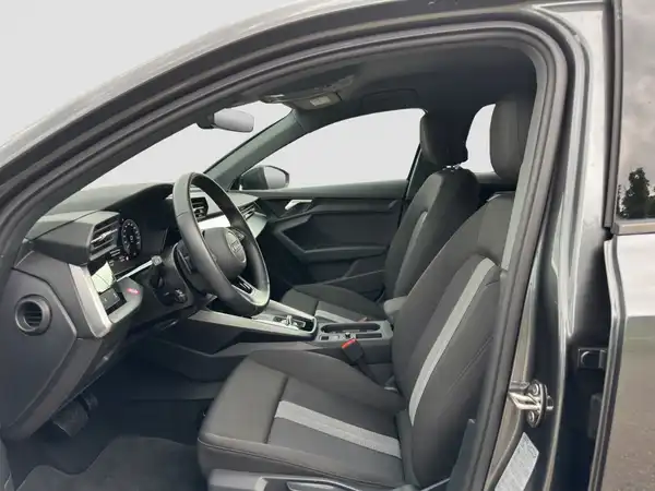 AUDI A3 SPORTBACK (8/17)