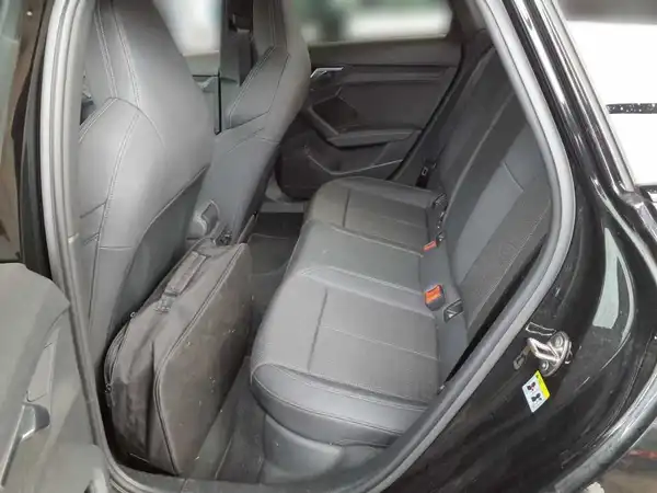 AUDI A3 SPORTBACK (7/10)