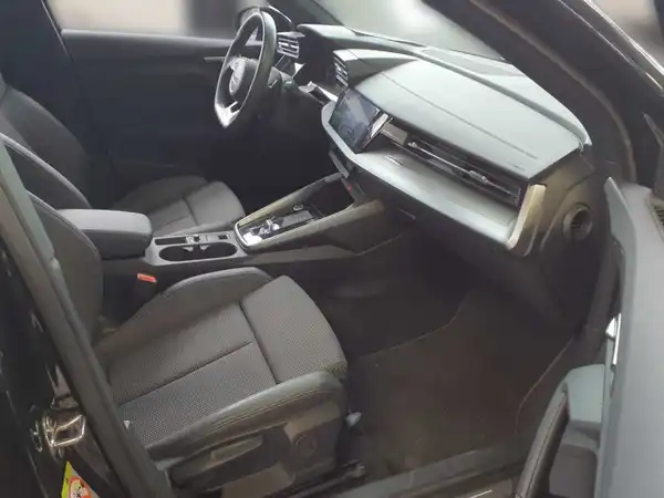 AUDI A3 SPORTBACK (8/10)