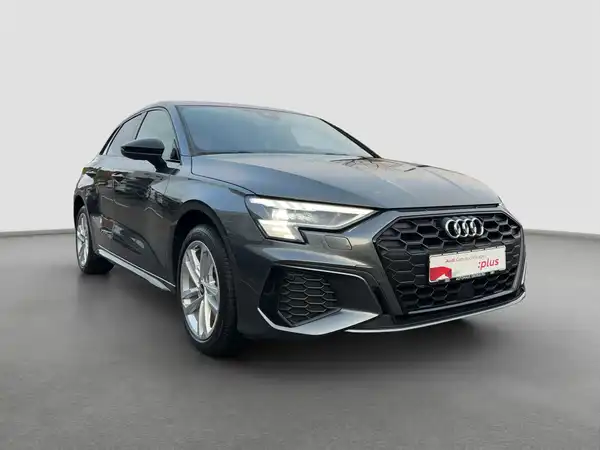 AUDI A3 SPORTBACK (4/16)