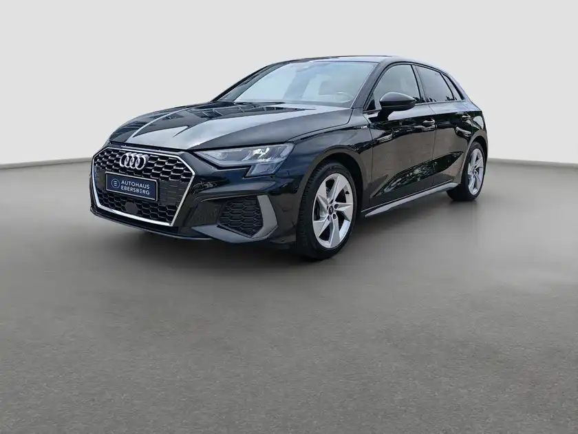 AUDI A3 SPORTBACK (1/16)