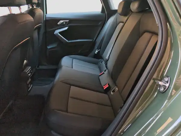 AUDI A3 SPORTBACK (9/16)