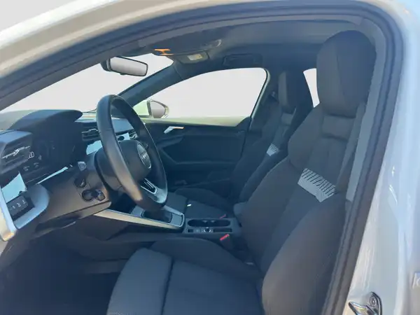 AUDI A3 SPORTBACK (8/17)