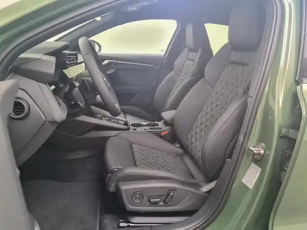AUDI A3 ALLSTREET (8/18)