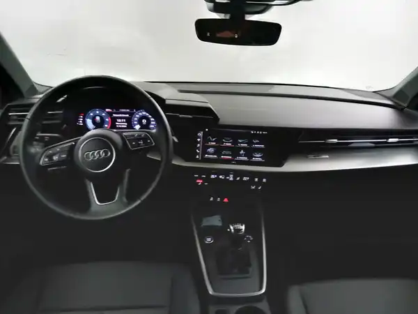 AUDI A3 SPORTBACK (10/16)