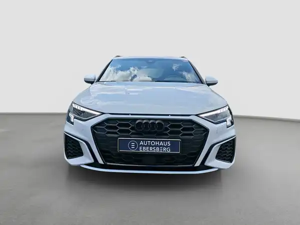 AUDI A3 SPORTBACK (3/16)