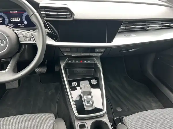 AUDI A3 SPORTBACK (12/15)