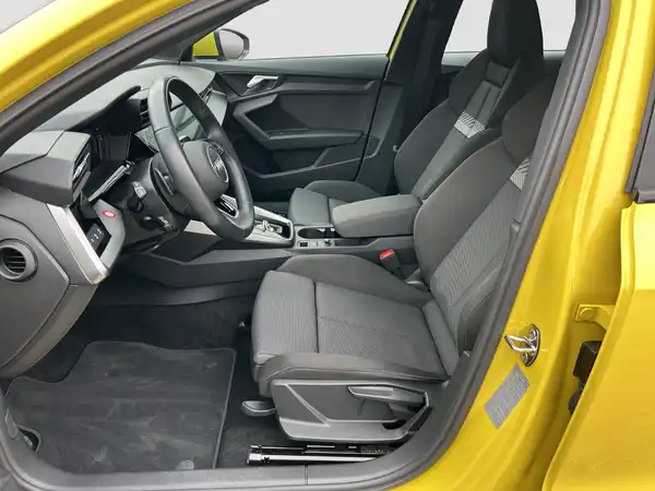 AUDI A3 SPORTBACK (8/15)