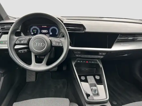 AUDI A3 SPORTBACK (10/15)