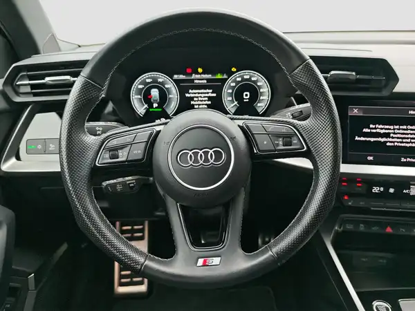 AUDI A3 SPORTBACK (11/16)