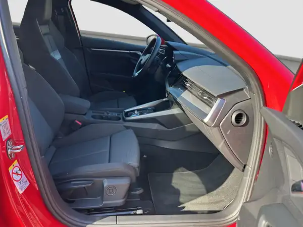 AUDI A3 SPORTBACK (14/16)